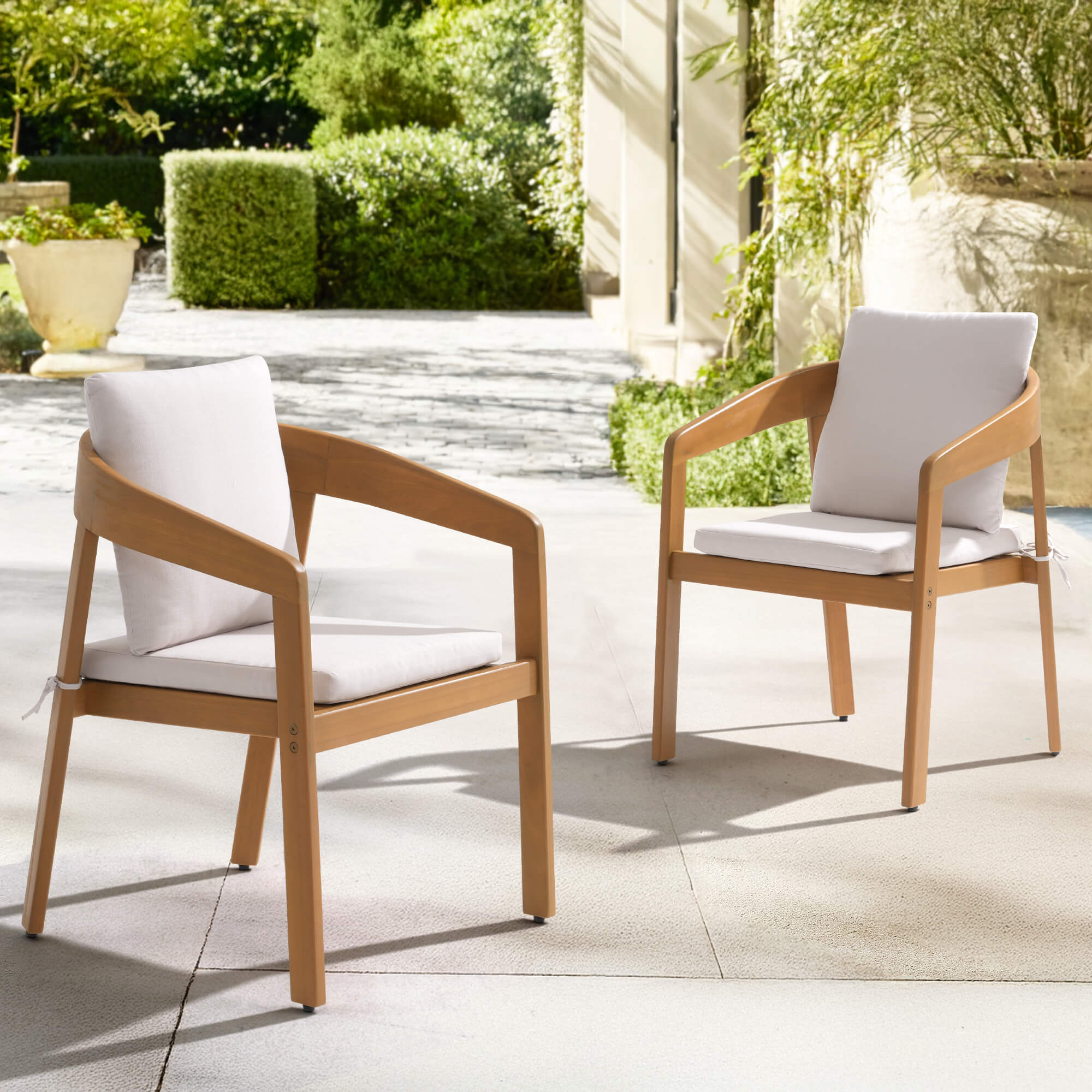 Why Stackable Outdoor Dining Chairs Are a Must for Small Homes