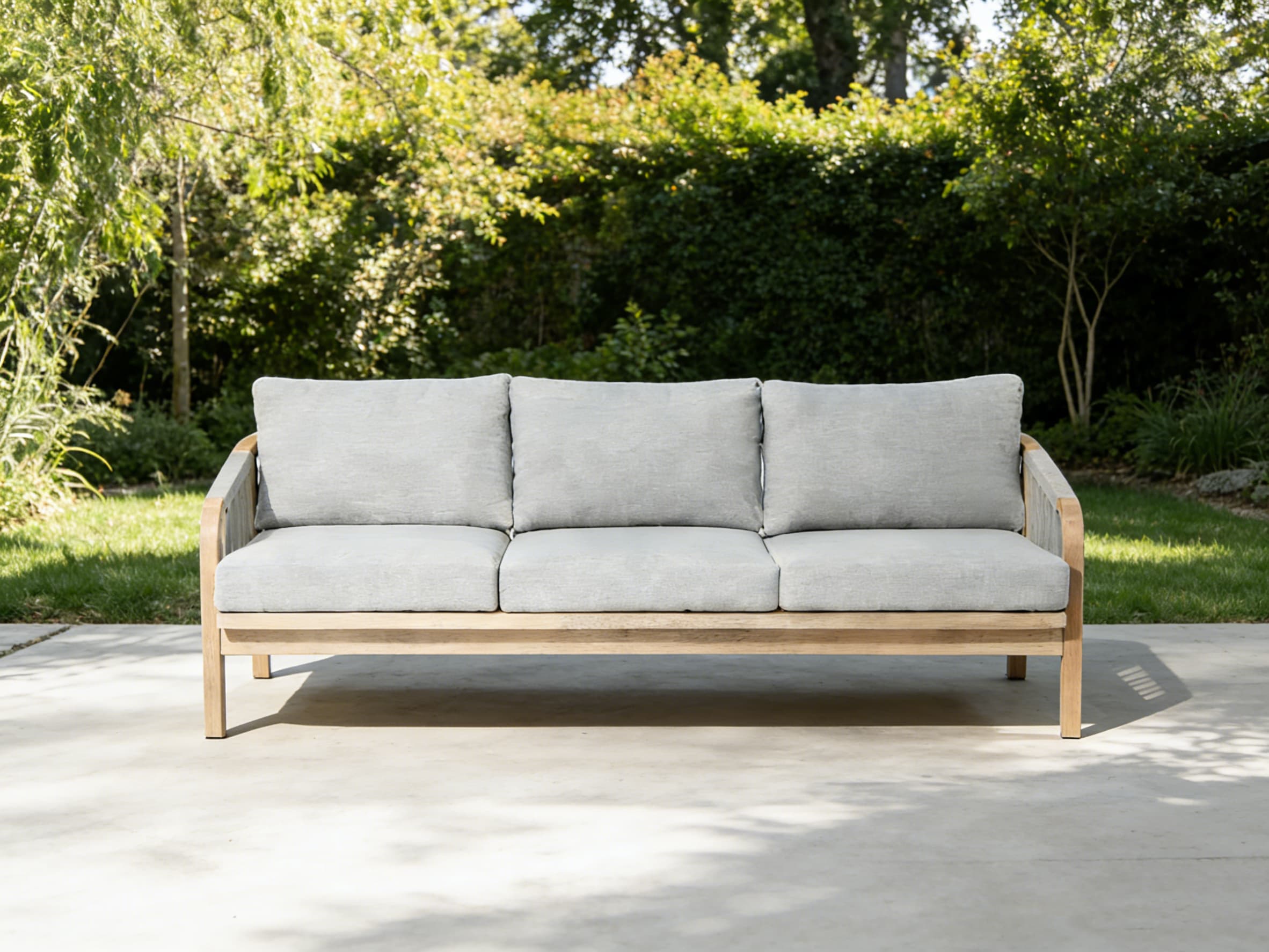 Modern Outdoor 3-seat Sofas & Patio Loveseats - Sunsitt®