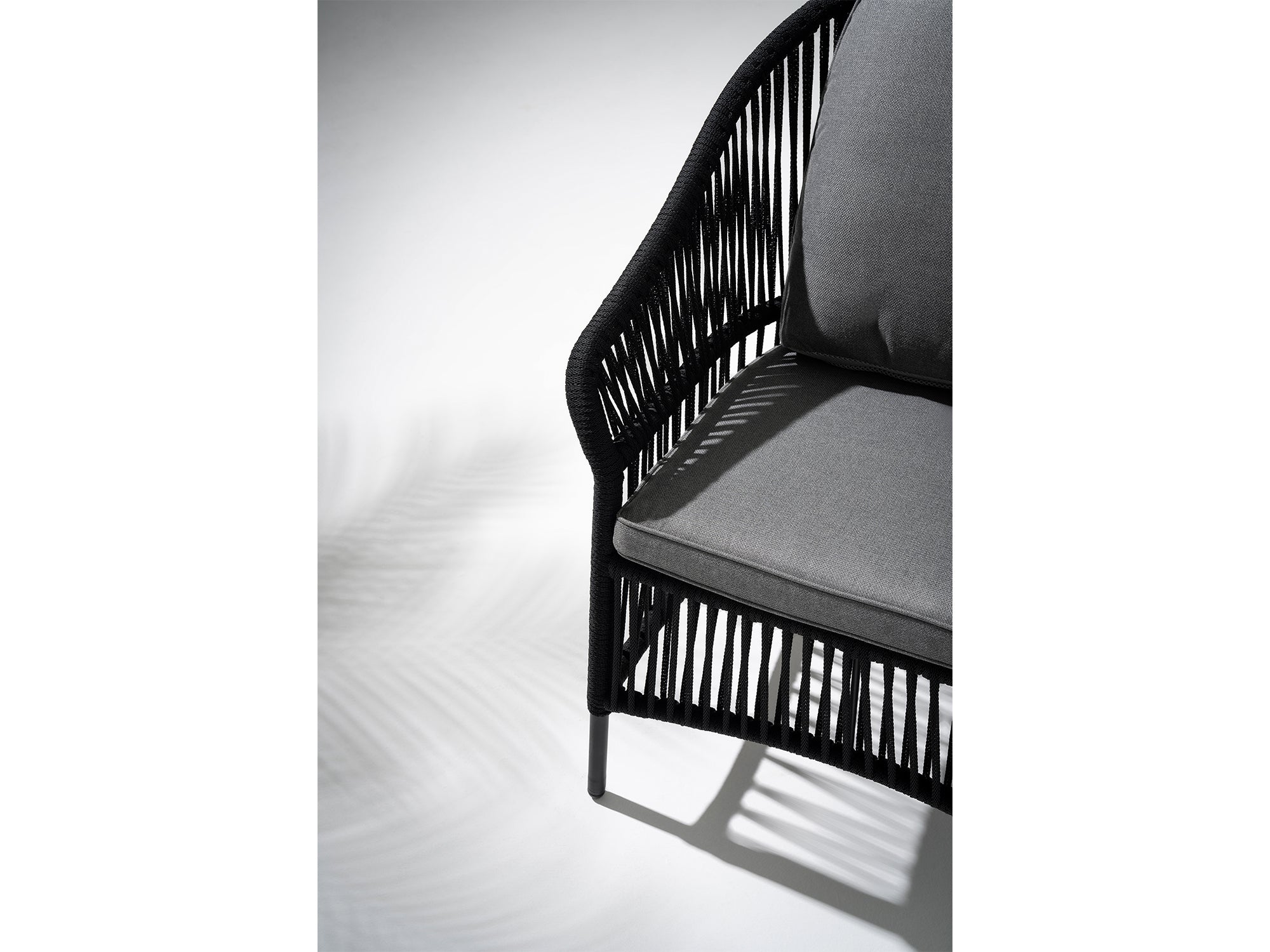 Wonder Outdoor 3-seat sofa, black aluminum frame, black rope design detail- SUNSITT Premium Modern Outdoor Patio Furniture