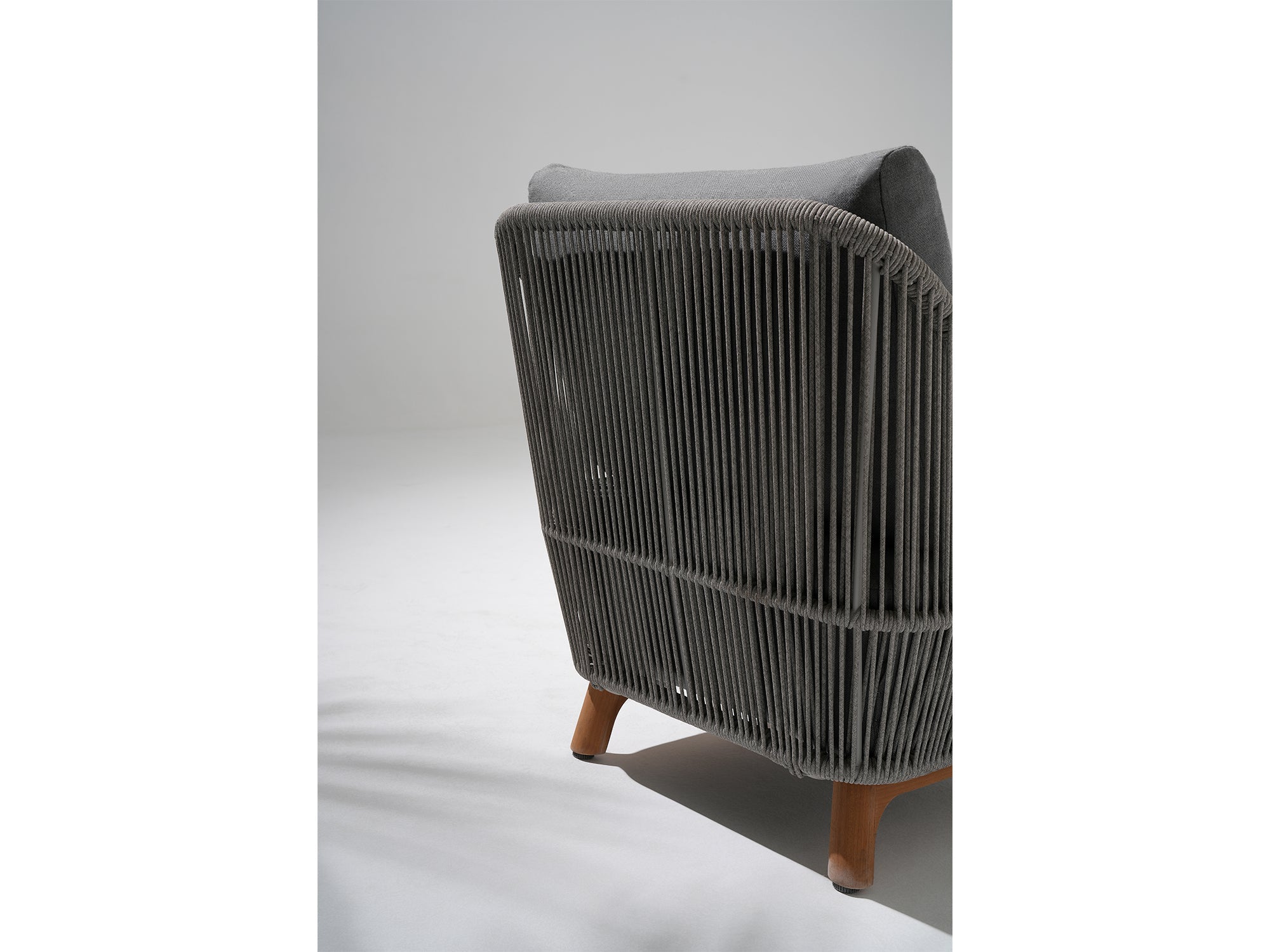 Plena L-Shaped Outdoor Sectional Set - Teak Wood & Handwoven Rope, Gray