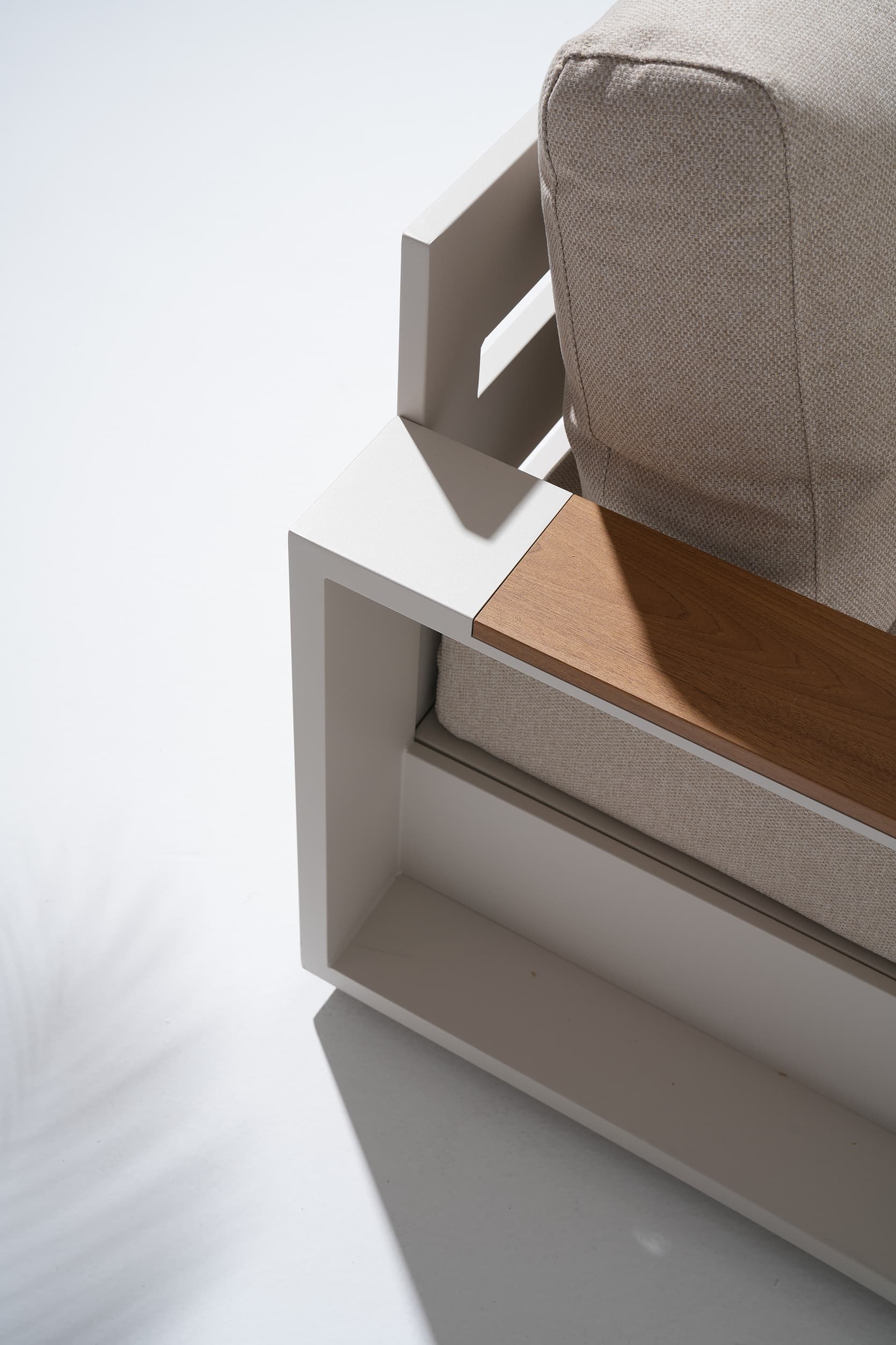 Addison Aluminum Outdoor Lounge Chair, Linen Olefin Cushion,Set of 2