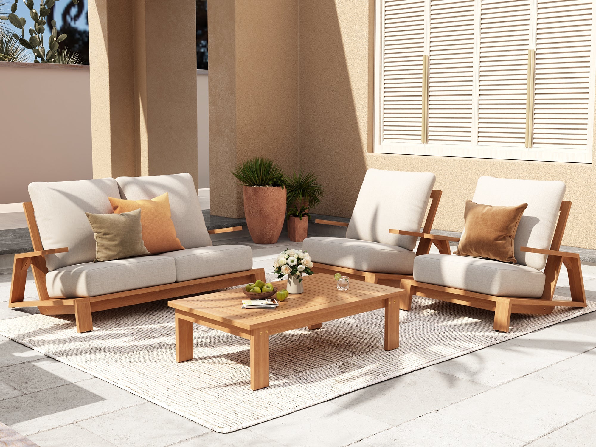 4-seats wooden Outdoor patio conversation set with cushions
