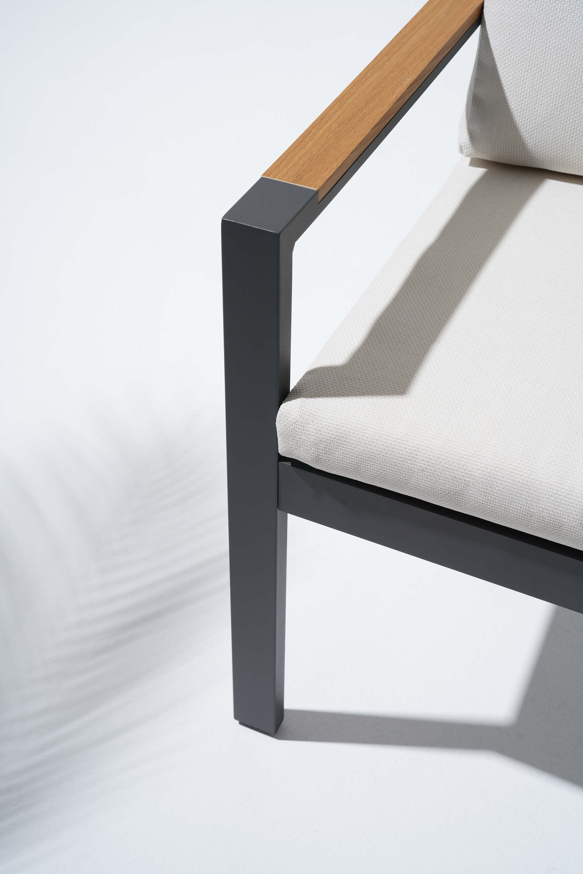 Addison Outdoor Aluminum Dining Chairs, Dark Grey Frame, Wood Armrest, Set of 2/4/6