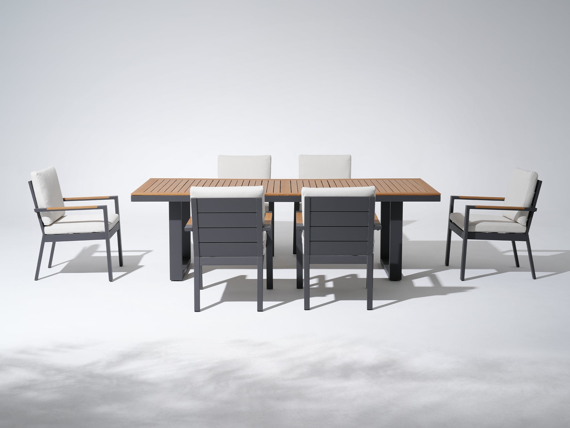 #Style_6 Chairs + 1 Table