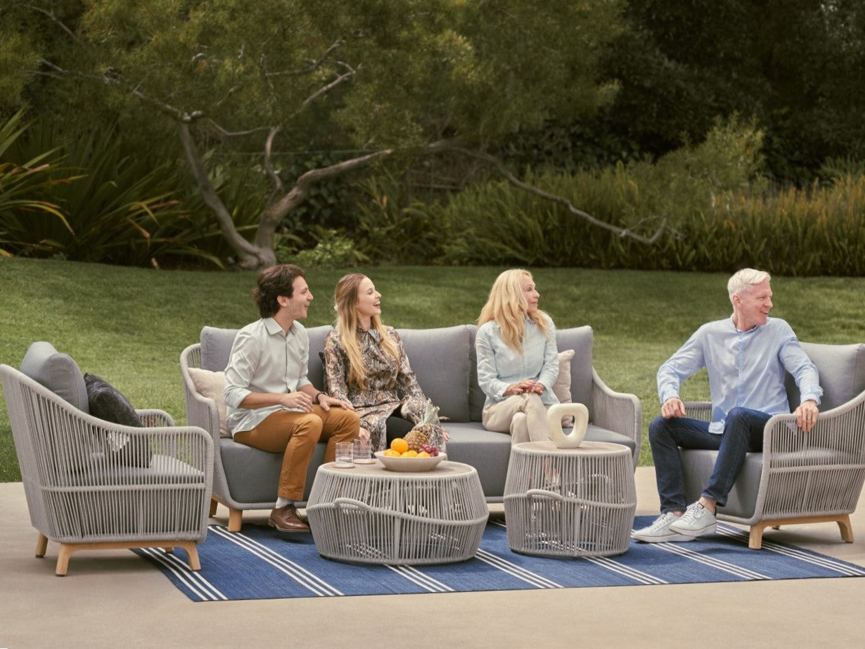 Plena 5-Piece Outdoor Conversation Set, Teak Wood w/ handwoven Rope, Gray