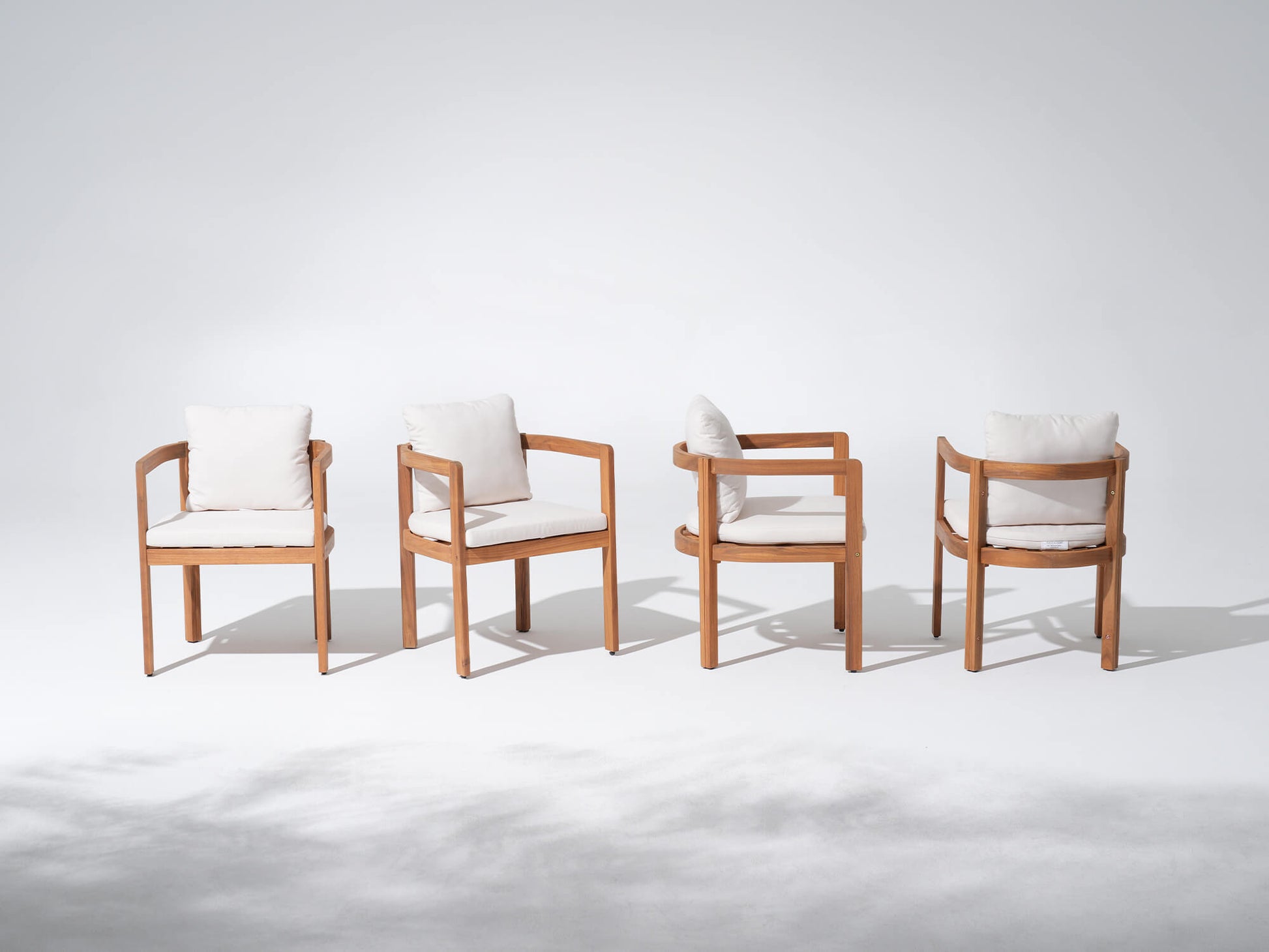 4 wooden curved outdoor armchairs with white cushions- Sunsitt Modern Premium Patio Outdoor Furniture#Size_4 Chairs