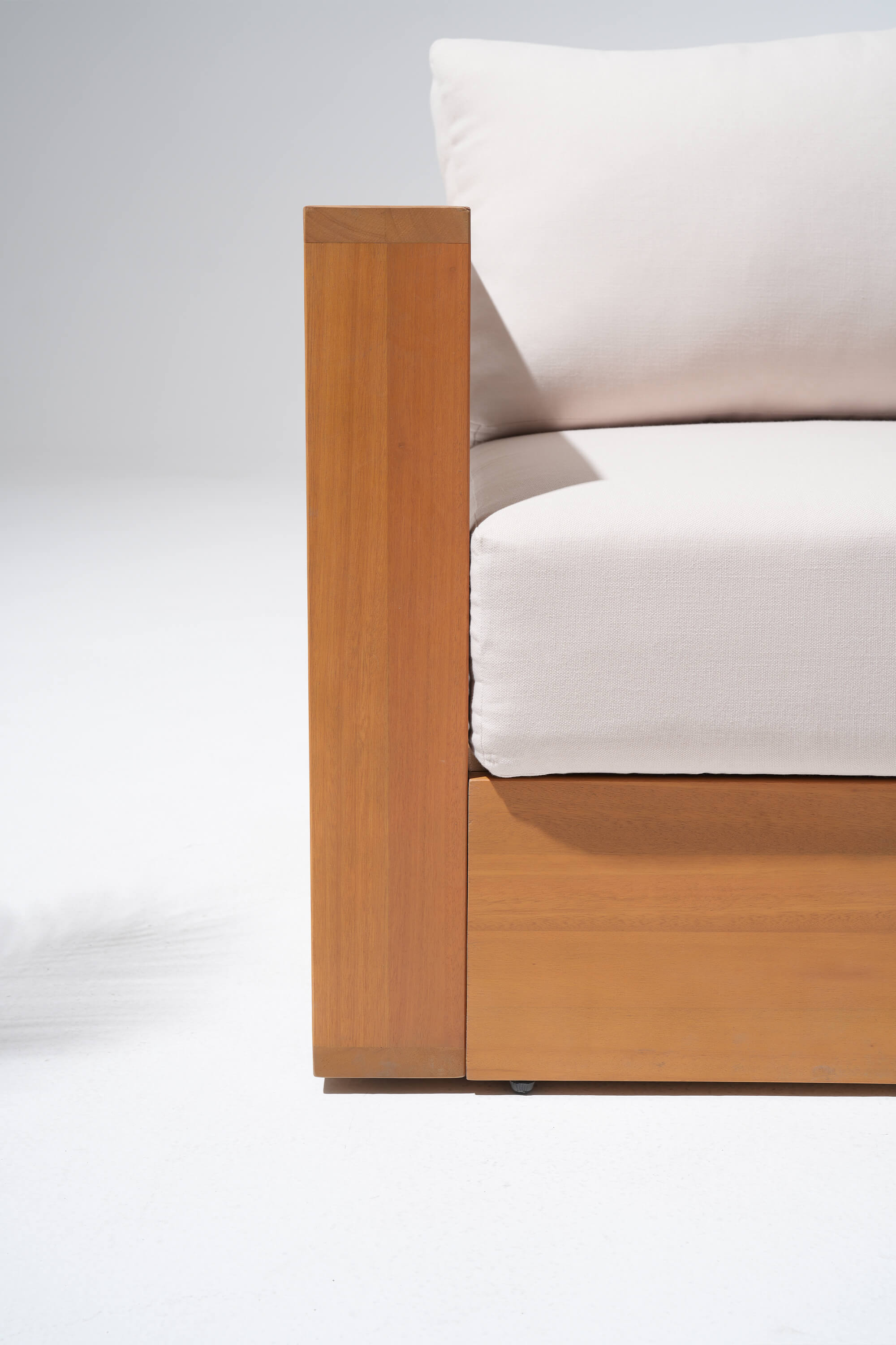 Addison Eucalyptus WoodOutdoor L-Shaped Sectional Sofa Set with Coffee Table