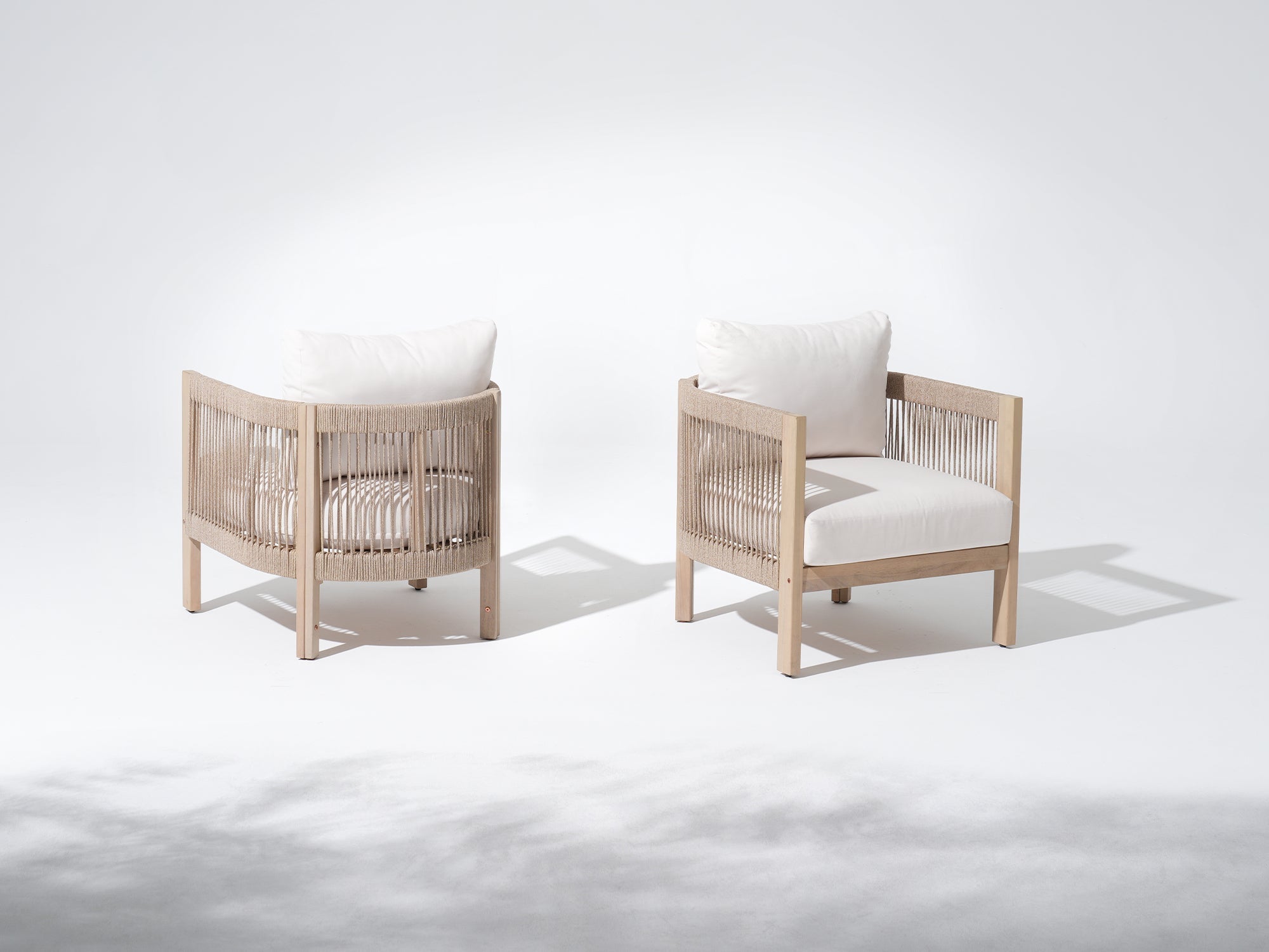 Foristern Wooden Patio Dining Chairs With Rope Weaving, White Cushions, Set of 2/4/6