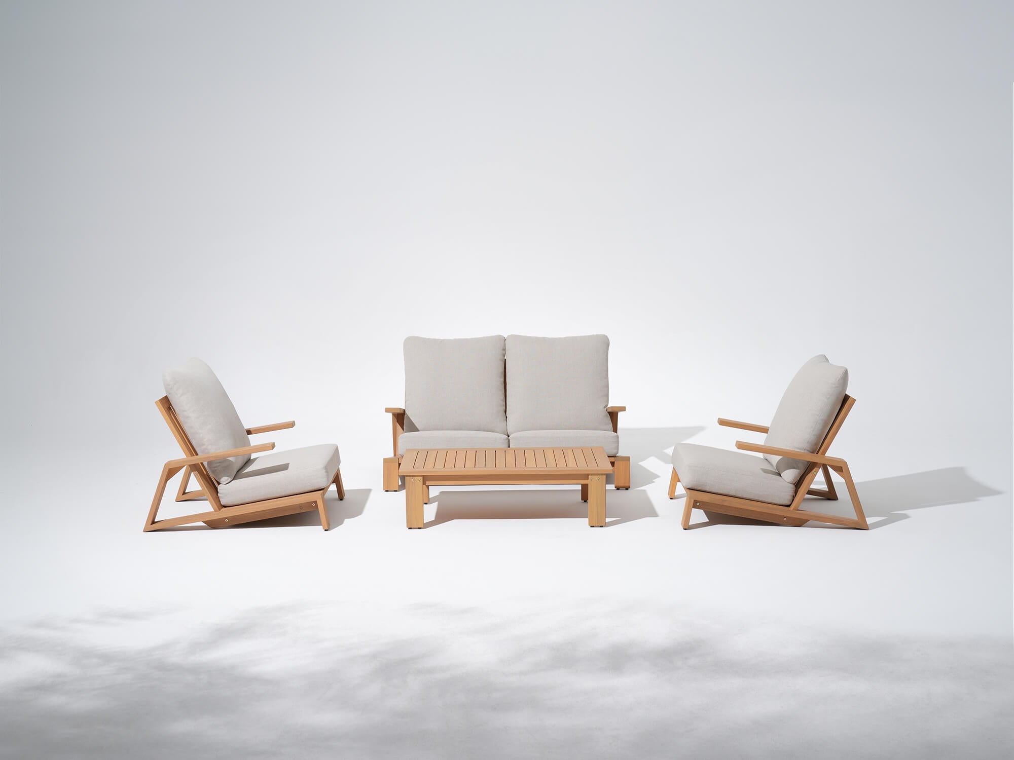 Noto 4-Piece Wood Patio conversation seating Set with rectangular coffee table, Low back Design