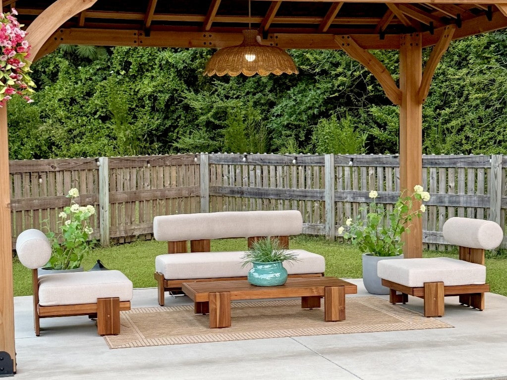 Noto 4-Piece Wooden Outdoor Loveseat Set with Linen Cushion, Armless Design