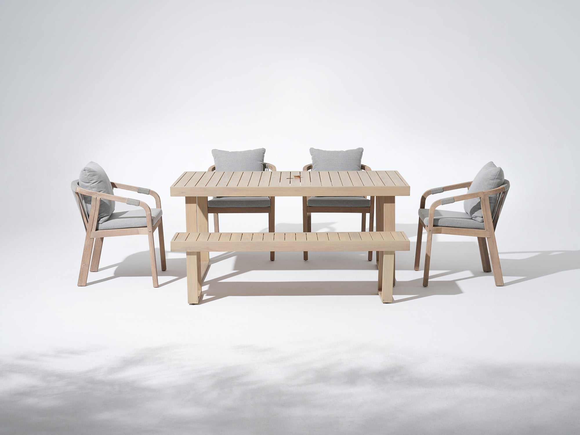 Wooden and rope outdoor dining furniture set for 6, a rectangular dining table with umbrella hole and four dining chairs and a bench