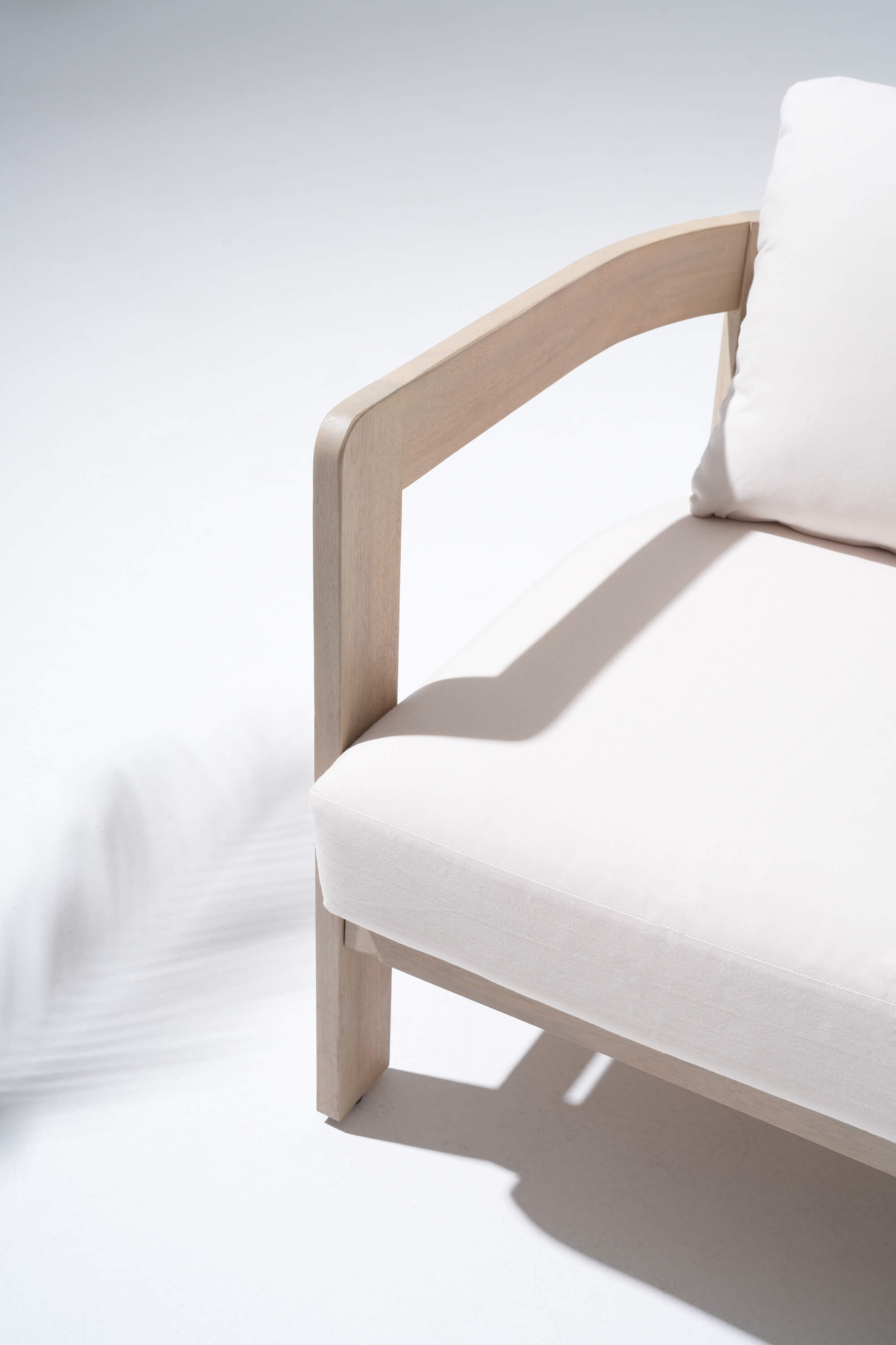 Cali Outdoor Wooden Sofa Set, Light Beige Fire pit & 6.3" Thick Cushions, 4-7 Seats