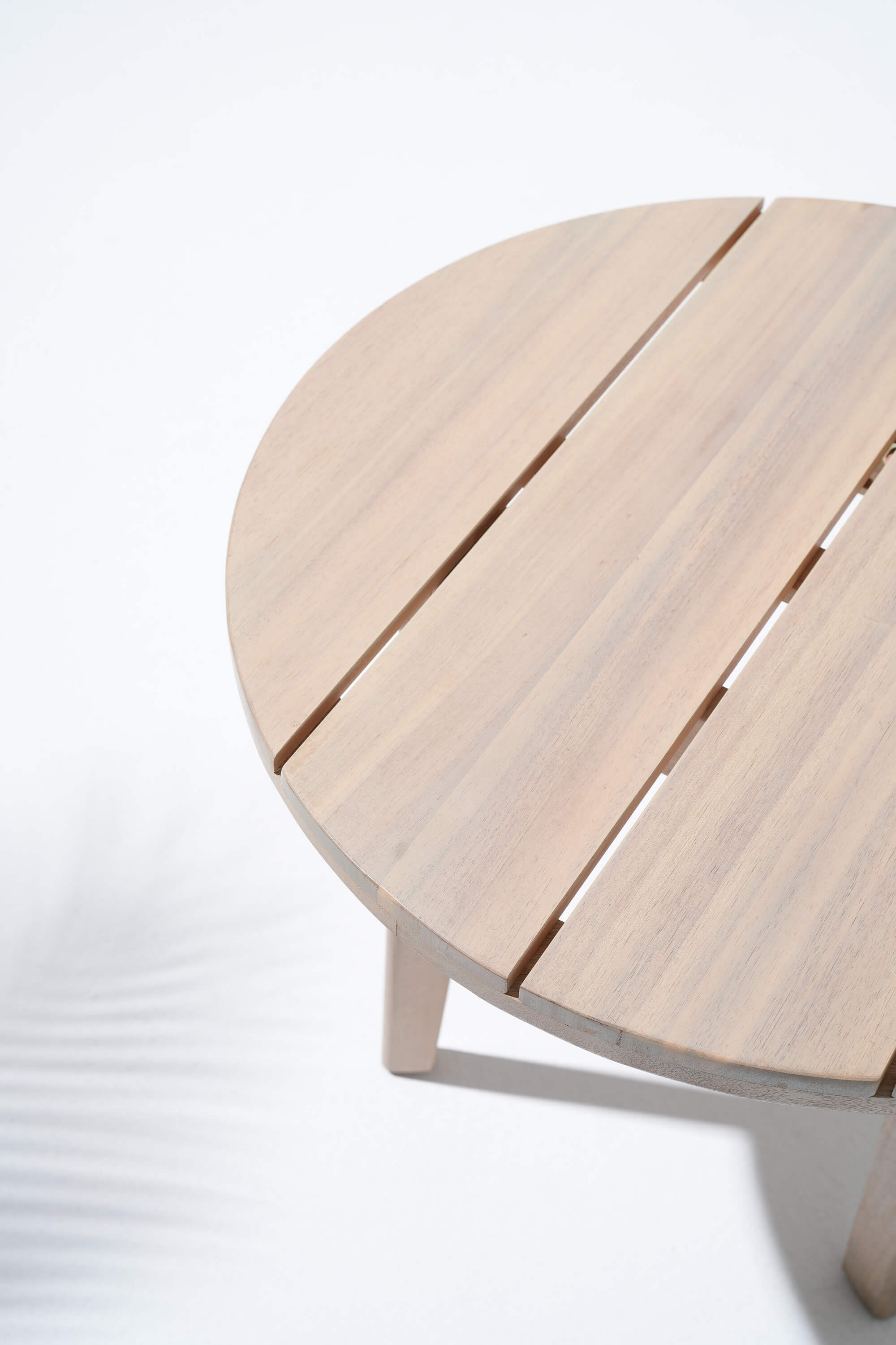 Cali Wooden Outdoor Loveseat Set with Mixed Tables, Creamy Cushions