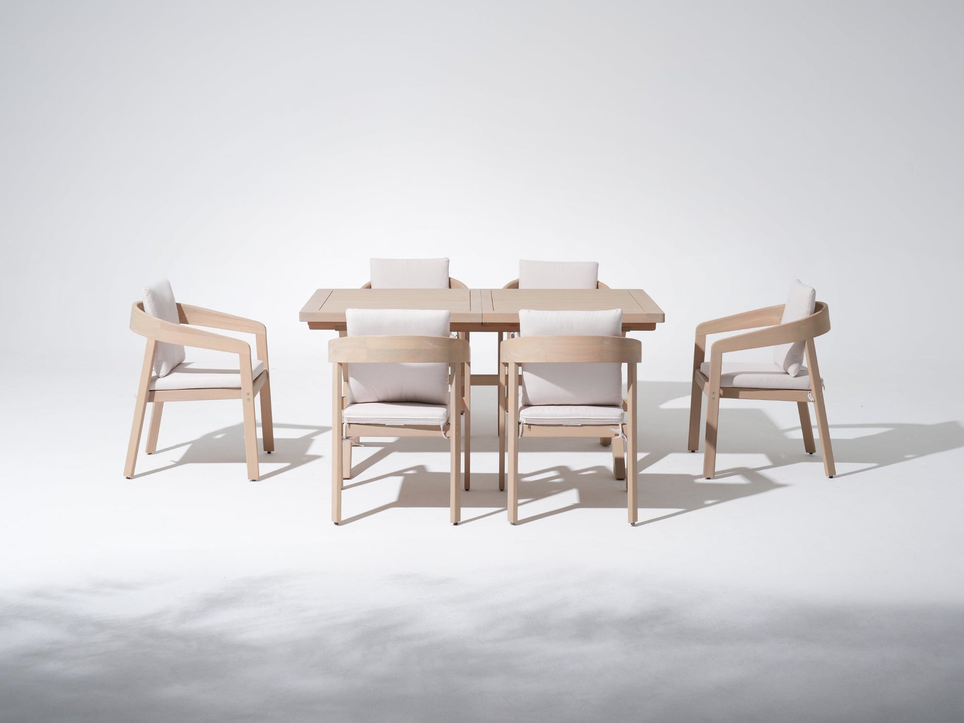 #Size_6 Chiars + 1 Table