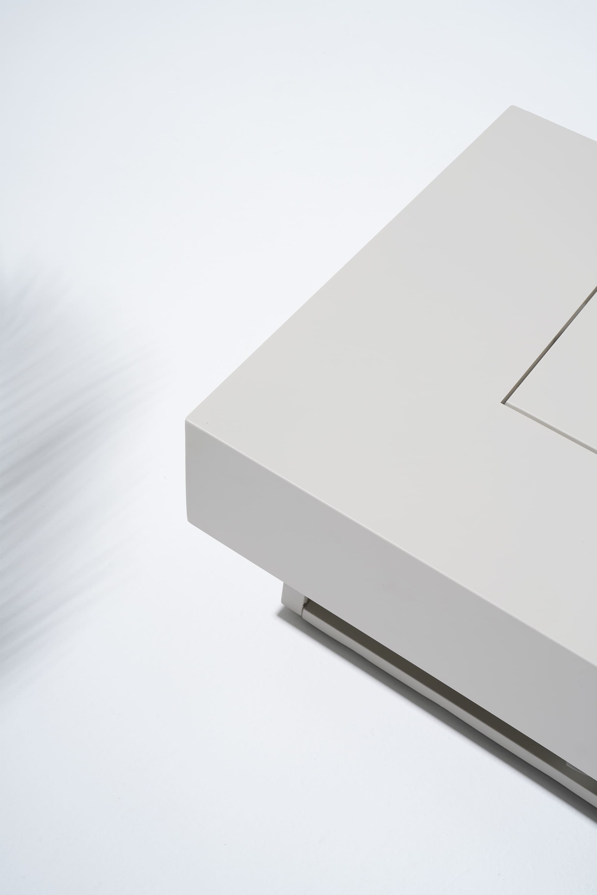 Addison Modern Outdoor Aluminum L-Shape Sectional Sofa Set with Fire Pit Table, Natural Frame & Linen Cushions